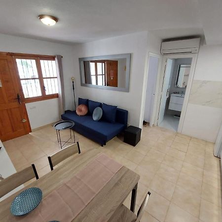 Apartament Casa Del Gato Rojo , Communal Swimming Pool , Terrace With Barbecue ตอร์เรเวียคา ภายนอก รูปภาพ