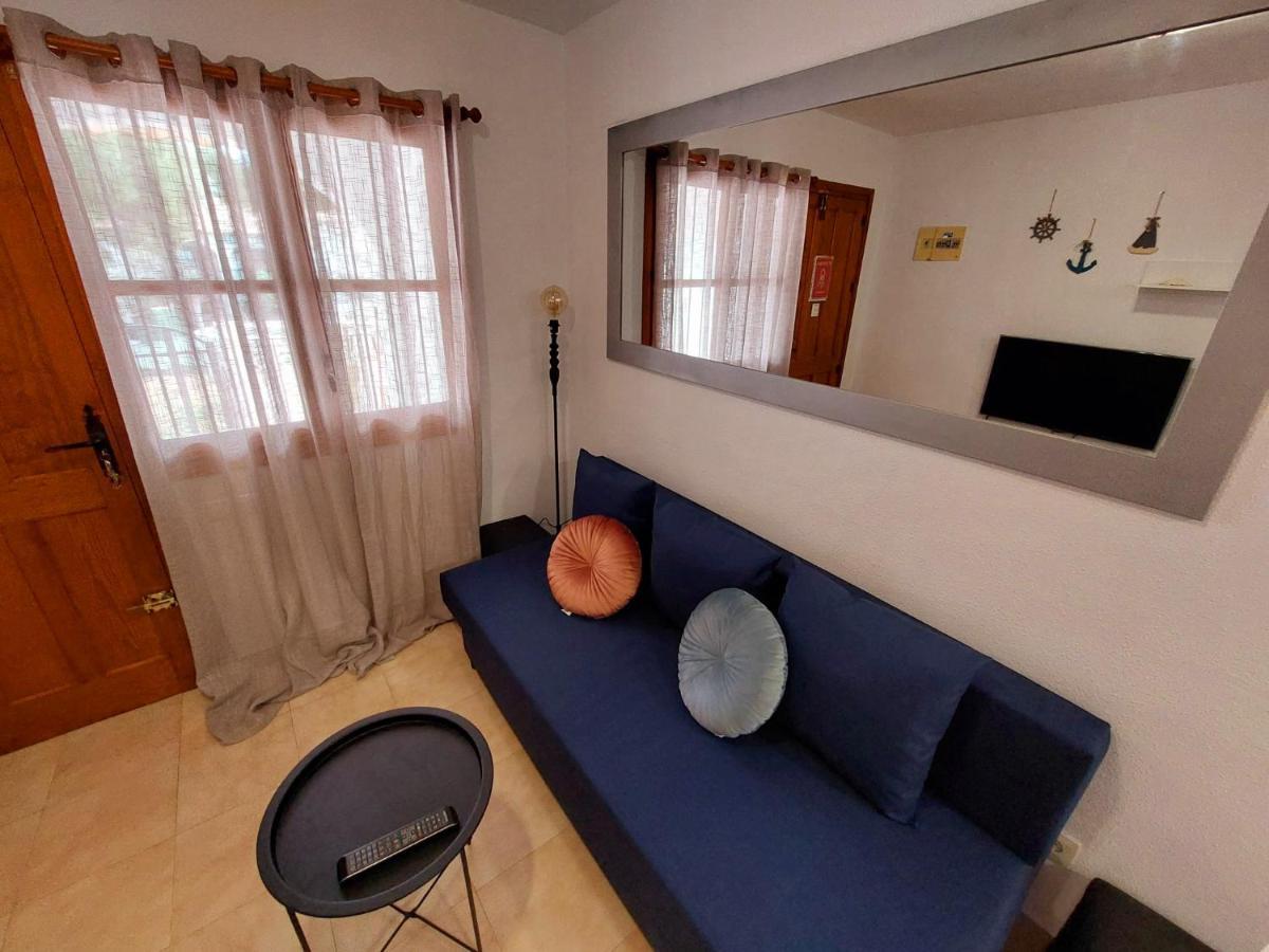 Apartament Casa Del Gato Rojo , Communal Swimming Pool , Terrace With Barbecue ตอร์เรเวียคา ภายนอก รูปภาพ