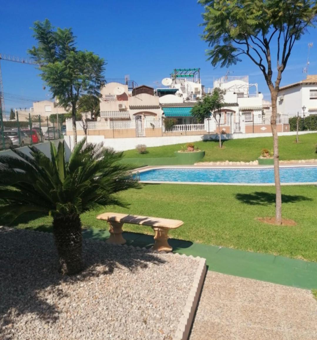 Apartament Casa Del Gato Rojo , Communal Swimming Pool , Terrace With Barbecue ตอร์เรเวียคา ภายนอก รูปภาพ